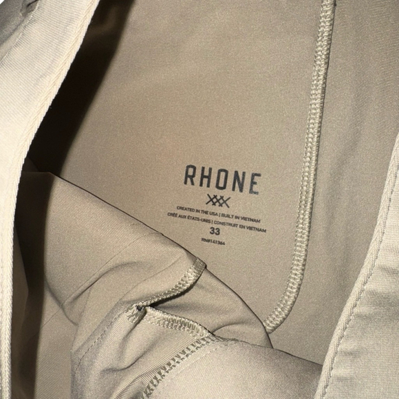 Rhone Commuter Khaki 9” Shorts Size 33 Performance - Picture 4 of 6